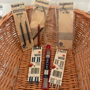 Lot Of 7 Knitting Supplies